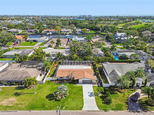 3197 WALNUT STREET NE, St Petersburg, FL 33704