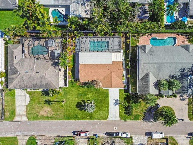 3197 WALNUT STREET NE, St Petersburg, FL 33704