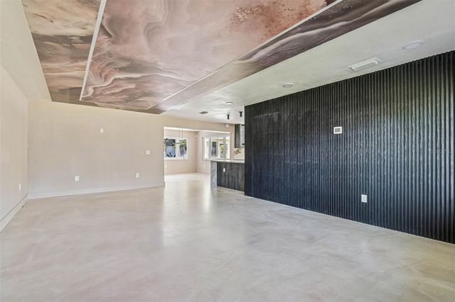 3197 WALNUT STREET NE, St Petersburg, FL 33704