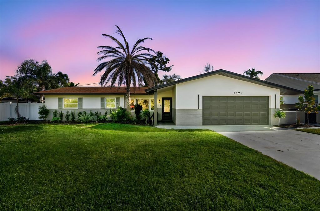 3197 WALNUT STREET NE, St Petersburg, FL 33704