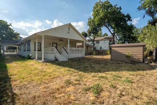 644 N Tyler Street, Dallas, TX 75208