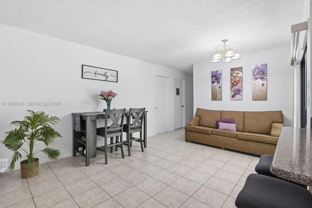 3270 Deer Lick CT, Kissimmee, FL 34746
