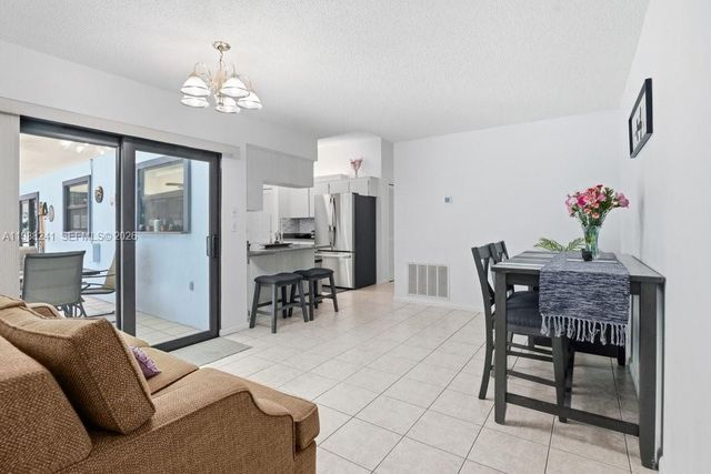 3270 Deer Lick CT, Kissimmee, FL 34746