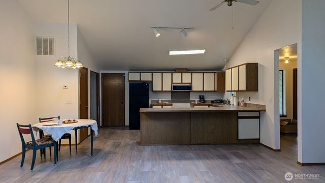 3217 Mayfair Drive SW #A&B, Tumwater, WA 98512