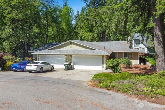 3217 Mayfair Drive SW #A&B, Tumwater, WA 98512