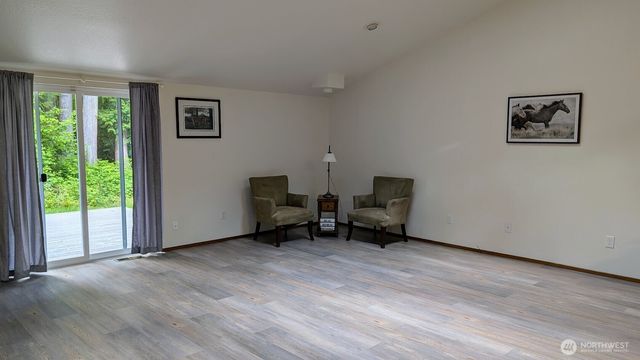 3217 Mayfair Drive SW #A&B, Tumwater, WA 98512