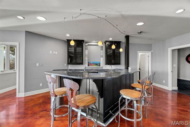 12874 Goodson Road, Des Peres, MO 63131