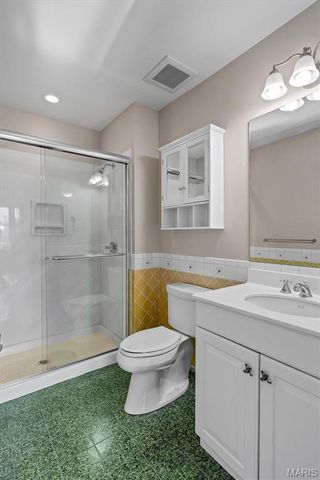 12874 Goodson Road, Des Peres, MO 63131