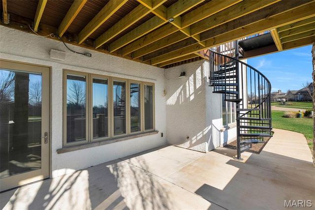 12874 Goodson Road, Des Peres, MO 63131