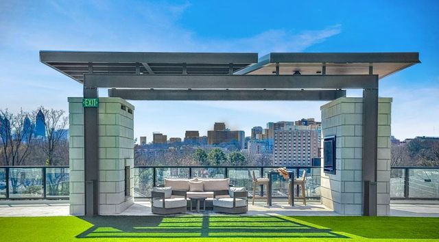 2425 Peachtree Road NE 1505, Atlanta, GA 30305