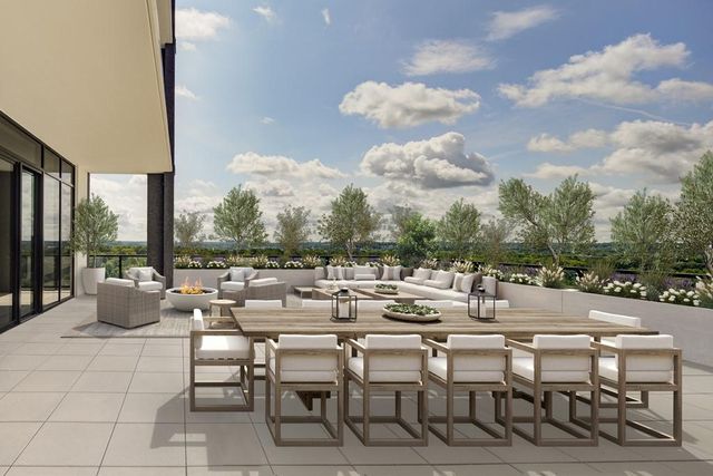 2425 Peachtree Road NE 1505, Atlanta, GA 30305