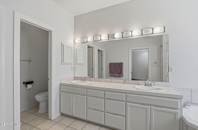 7016 MINERAL RIDGE Drive, El Paso, TX 79912