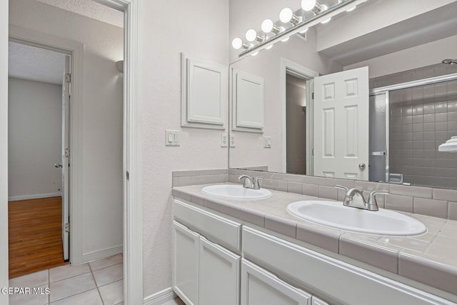 7016 MINERAL RIDGE Drive, El Paso, TX 79912