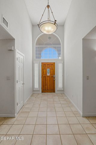 7016 MINERAL RIDGE Drive, El Paso, TX 79912