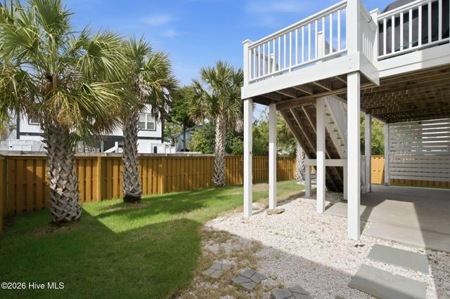510 Seafarer Drive, Carolina Beach, NC 28428