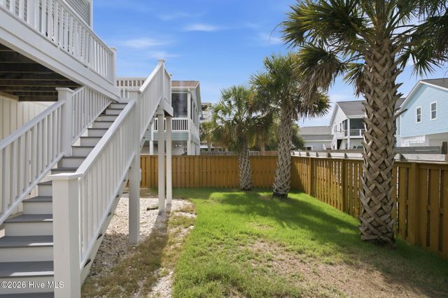 510 Seafarer Drive, Carolina Beach, NC 28428