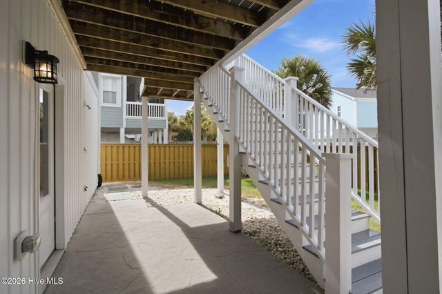 510 Seafarer Drive, Carolina Beach, NC 28428