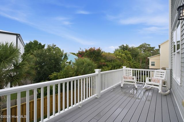 510 Seafarer Drive, Carolina Beach, NC 28428