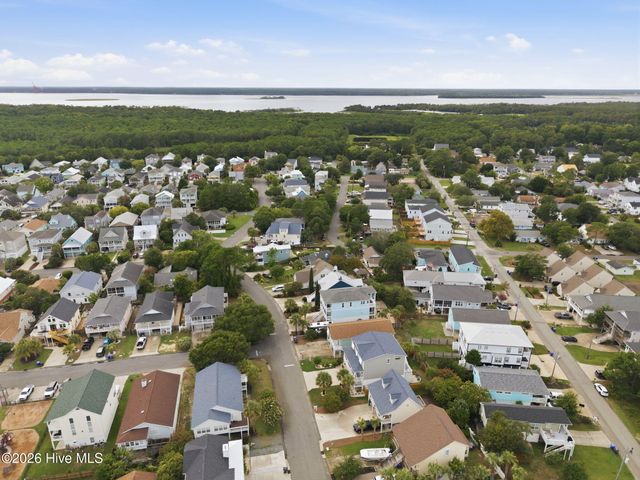 510 Seafarer Drive, Carolina Beach, NC 28428