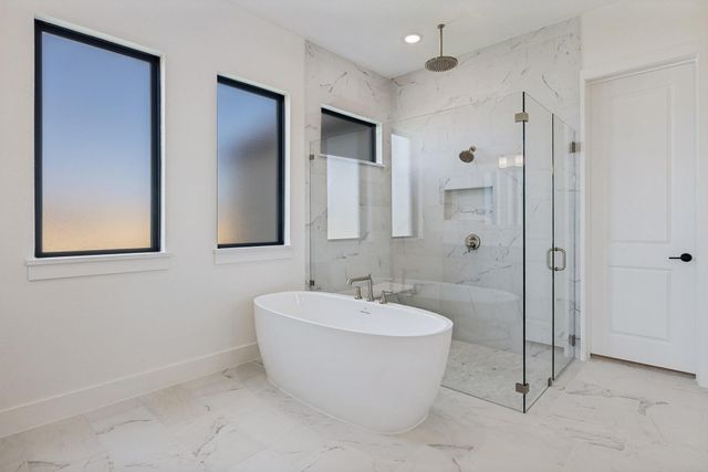2453 Lineage LN, Leander, TX 78641