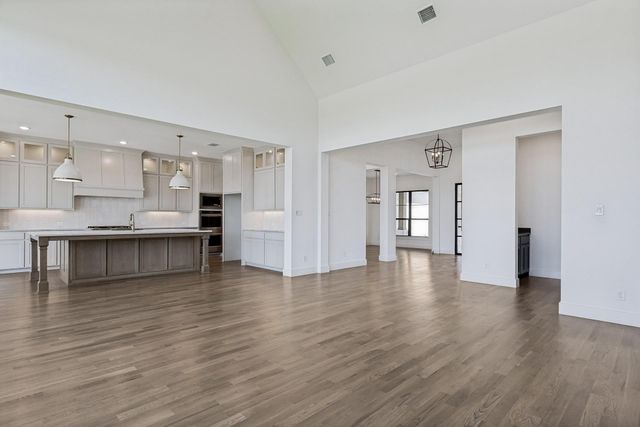 2453 Lineage LN, Leander, TX 78641
