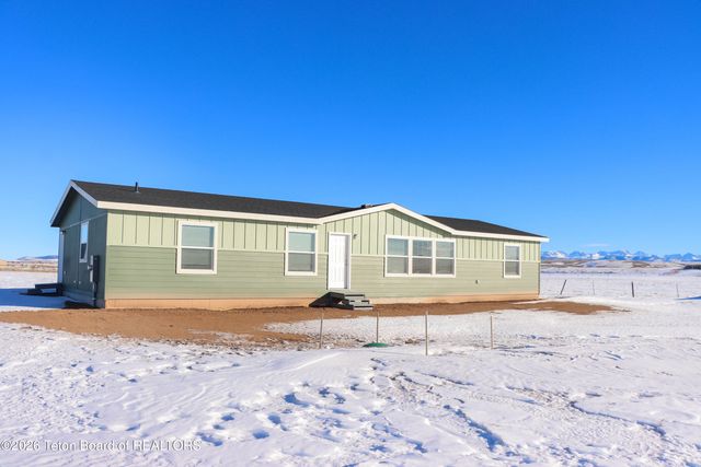 75 FORTY ROD 23-149, Pinedale, WY 82941 property photo
