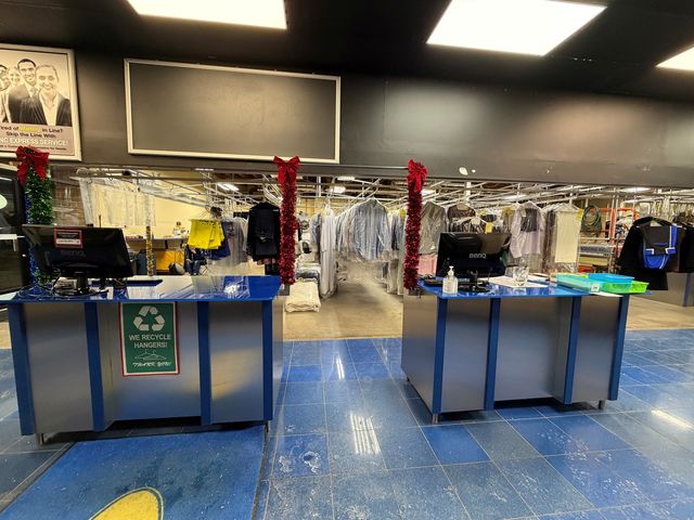 317-351 E Dundee Road, Palatine, IL 60074