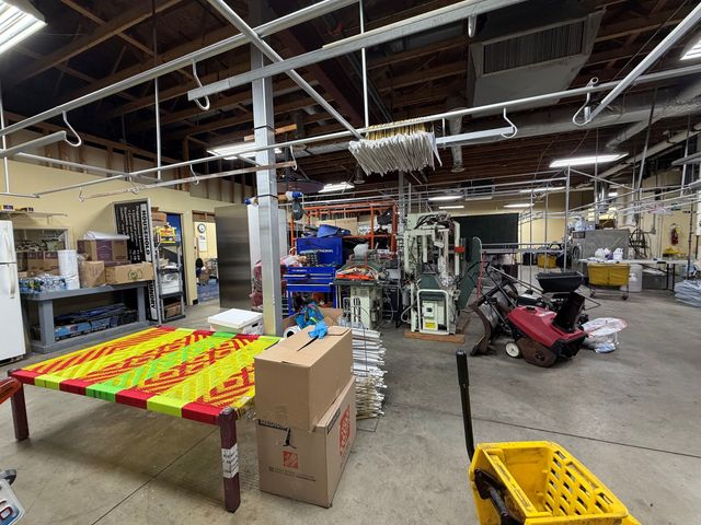 317-351 E Dundee Road, Palatine, IL 60074