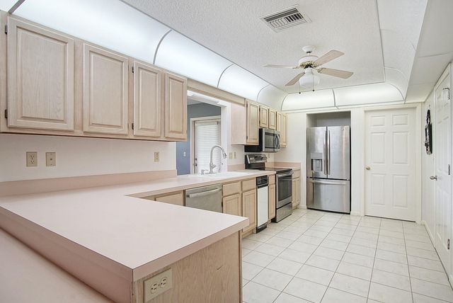 2321 SW 3rd Court, Okeechobee, FL 34974