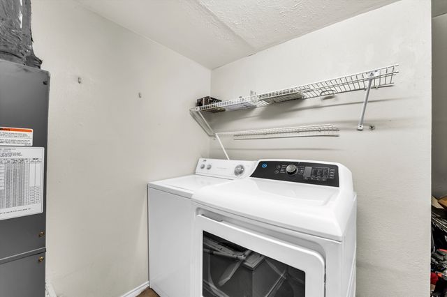 1302 Speight Avenue, Waco, TX 76706