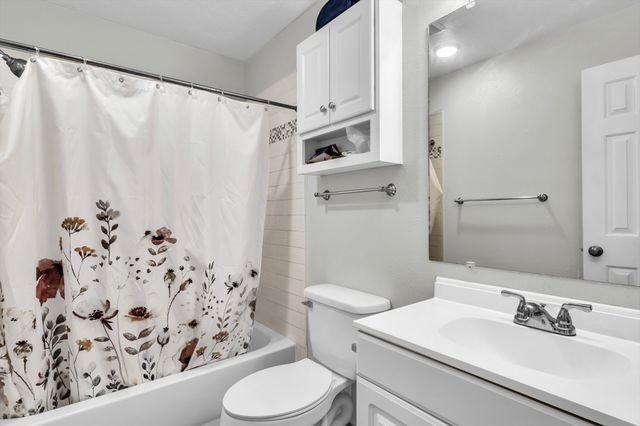 1302 Speight Avenue, Waco, TX 76706