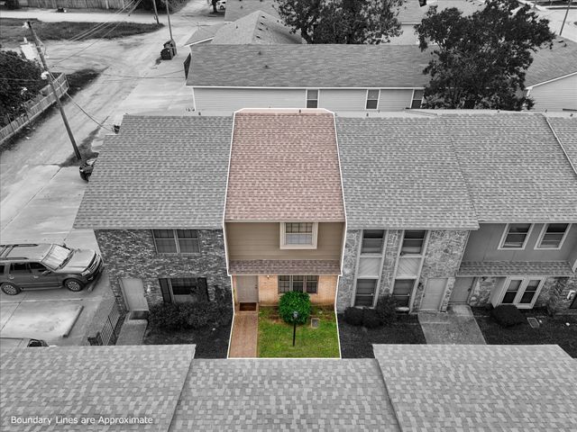 1302 Speight Avenue, Waco, TX 76706