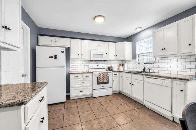 1302 Speight Avenue, Waco, TX 76706
