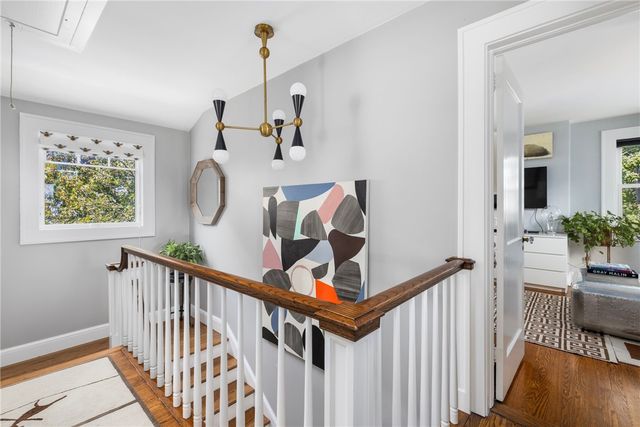 41 Hunter Avenue, Newport, RI 02840