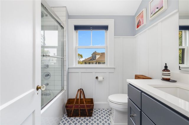 41 Hunter Avenue, Newport, RI 02840