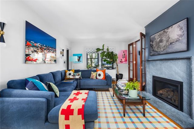 41 Hunter Avenue, Newport, RI 02840