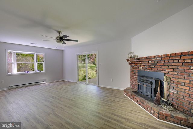 6664 OLD SOLOMONS RD, Friendship, MD 20758
