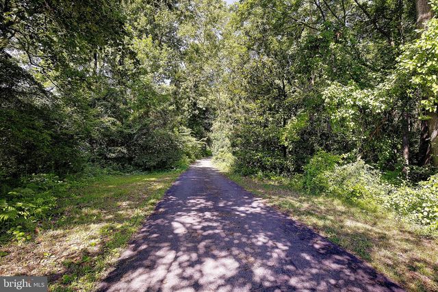 6664 OLD SOLOMONS RD, Friendship, MD 20758