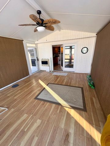 605 12th Avenue NW, Altoona, IA 50009