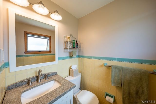 135 Alberta Drive, Amherst, NY 14226