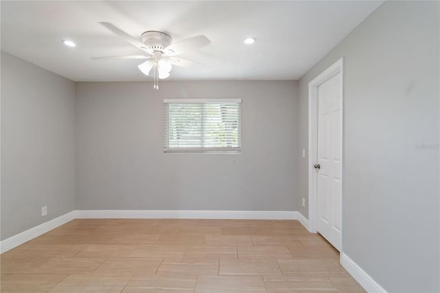 5823 22ND STREET W, Bradenton, FL 34207