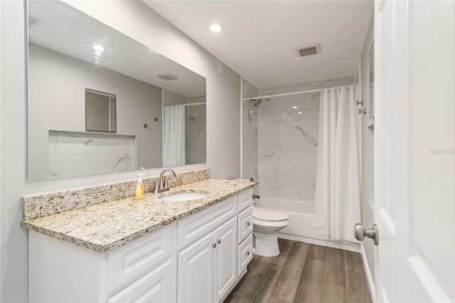 5823 22ND STREET W, Bradenton, FL 34207