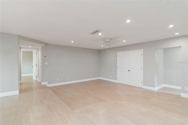 5823 22ND STREET W, Bradenton, FL 34207