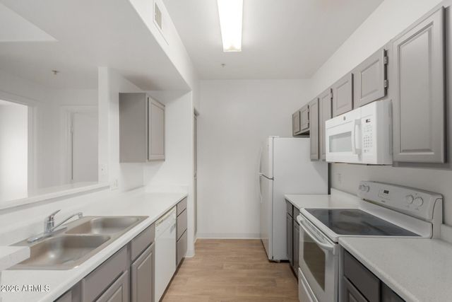 13700 N Fountain Hills Boulevard 141, Fountain Hills, AZ 85268