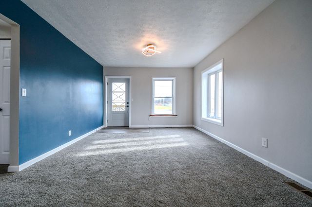 1885 Lake Road 1885 Lake Road, Medway, OH 45341