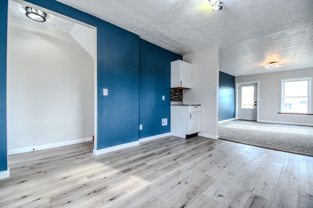 1885 Lake Road 1885 Lake Road, Medway, OH 45341