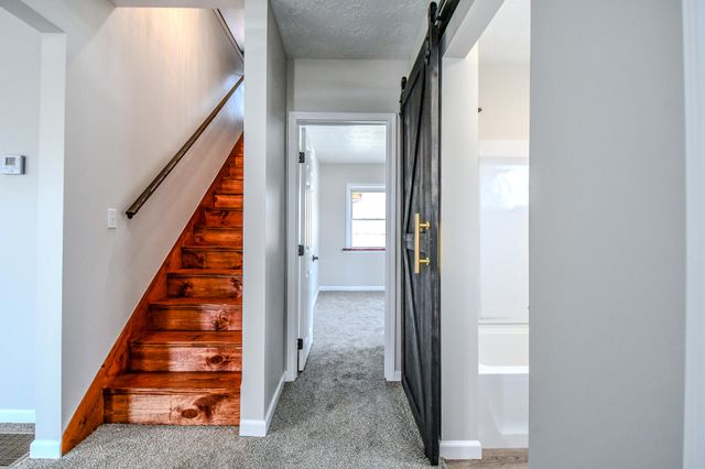 1885 Lake Road 1885 Lake Road, Medway, OH 45341