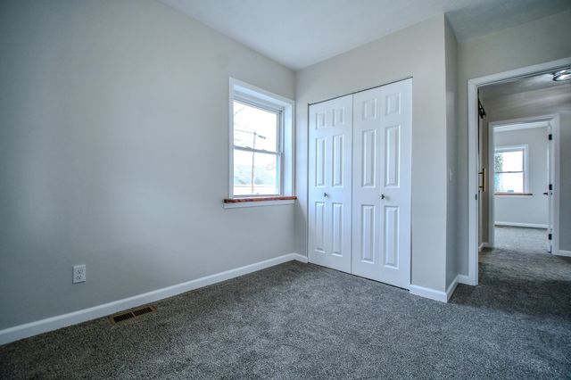 1885 Lake Road 1885 Lake Road, Medway, OH 45341