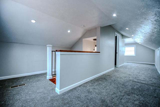 1885 Lake Road 1885 Lake Road, Medway, OH 45341