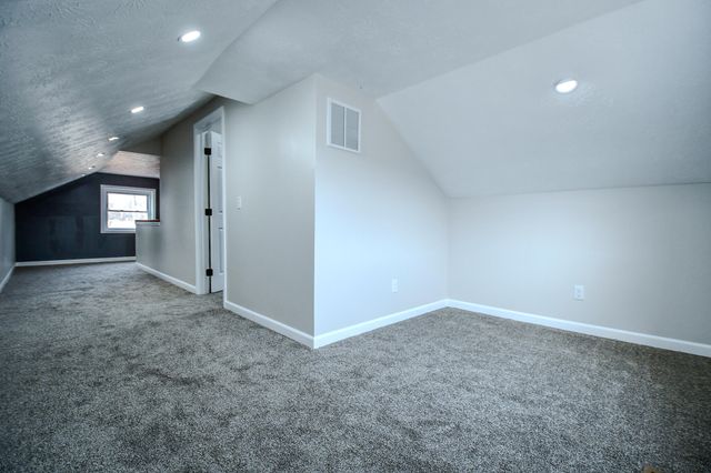 1885 Lake Road 1885 Lake Road, Medway, OH 45341